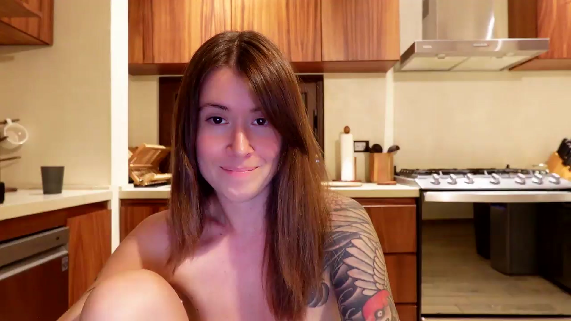 Gallery image thumbnail from ImperialKiss's myfreecams stream on, 08/05/2026, 05:57 image 10 of 20