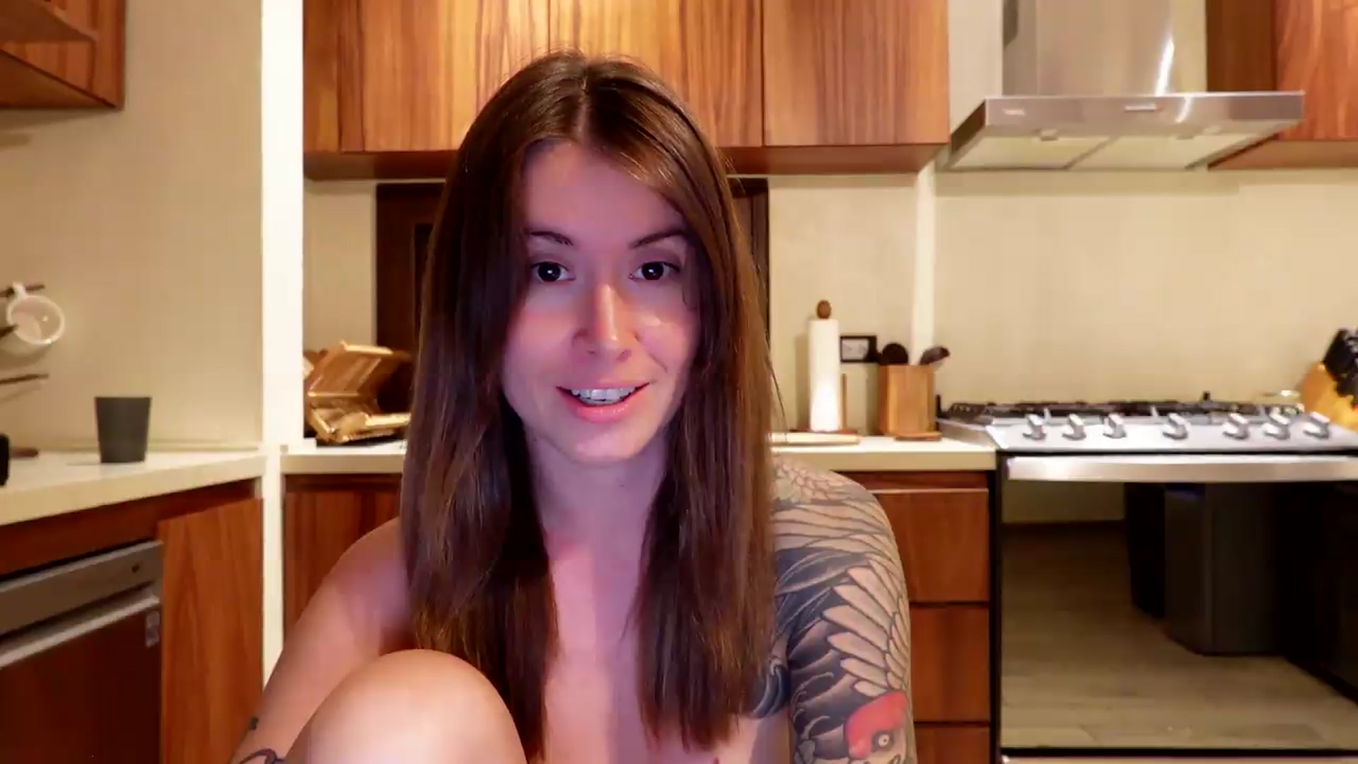 Gallery image thumbnail from ImperialKiss's myfreecams stream on, 08/05/2026, 06:47 image 3 of 20