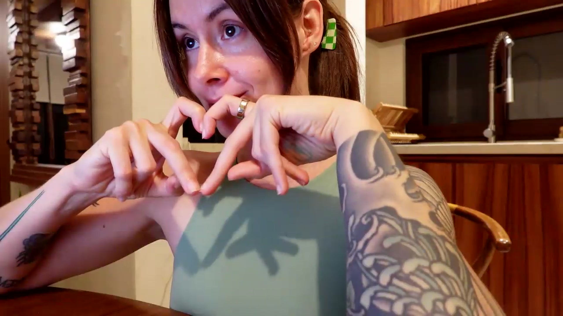 Gallery image thumbnail from ImperialKiss's myfreecams stream on, 08/06/2026, 05:14 image 16 of 20