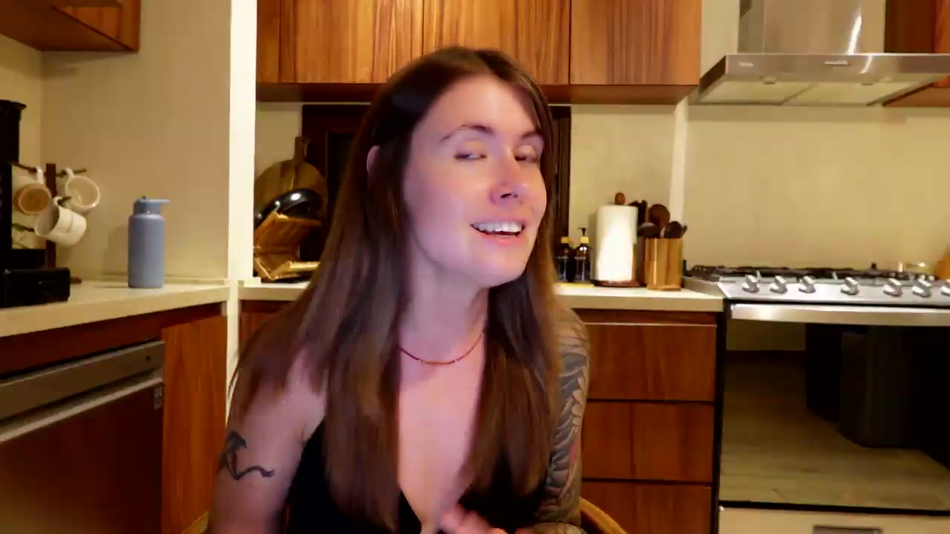 Gallery image thumbnail from ImperialKiss's myfreecams stream on, 08/07/2026, 05:54 image 11 of 20