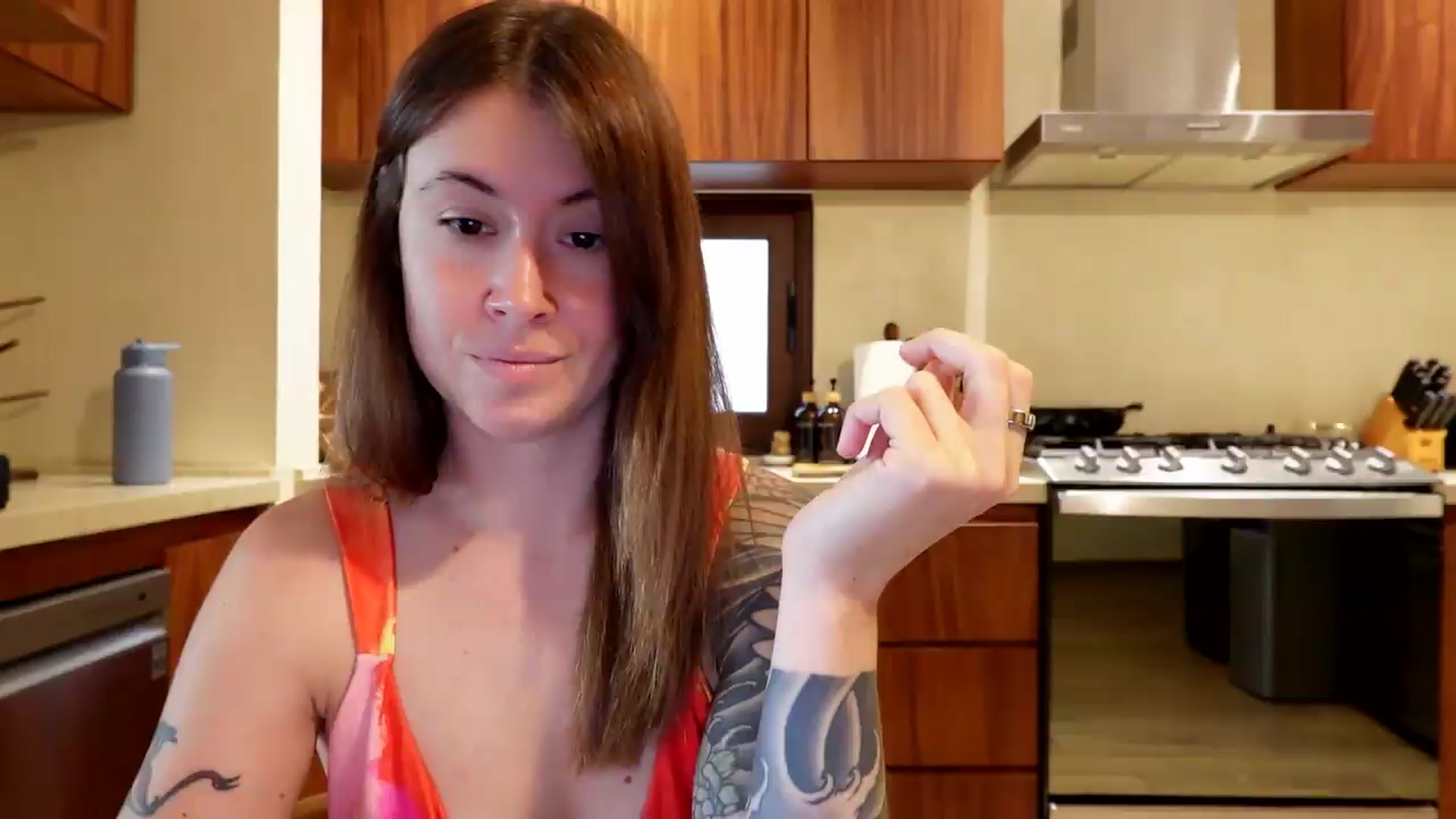 Gallery image thumbnail from ImperialKiss's myfreecams stream on, 08/08/2026, 20:53 image 12 of 20