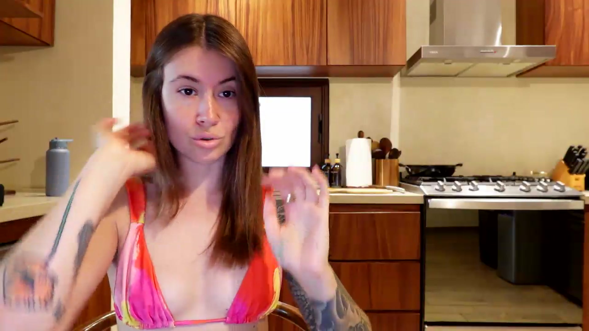 Gallery image thumbnail from ImperialKiss's myfreecams stream on, 08/08/2026, 20:53 image 11 of 20