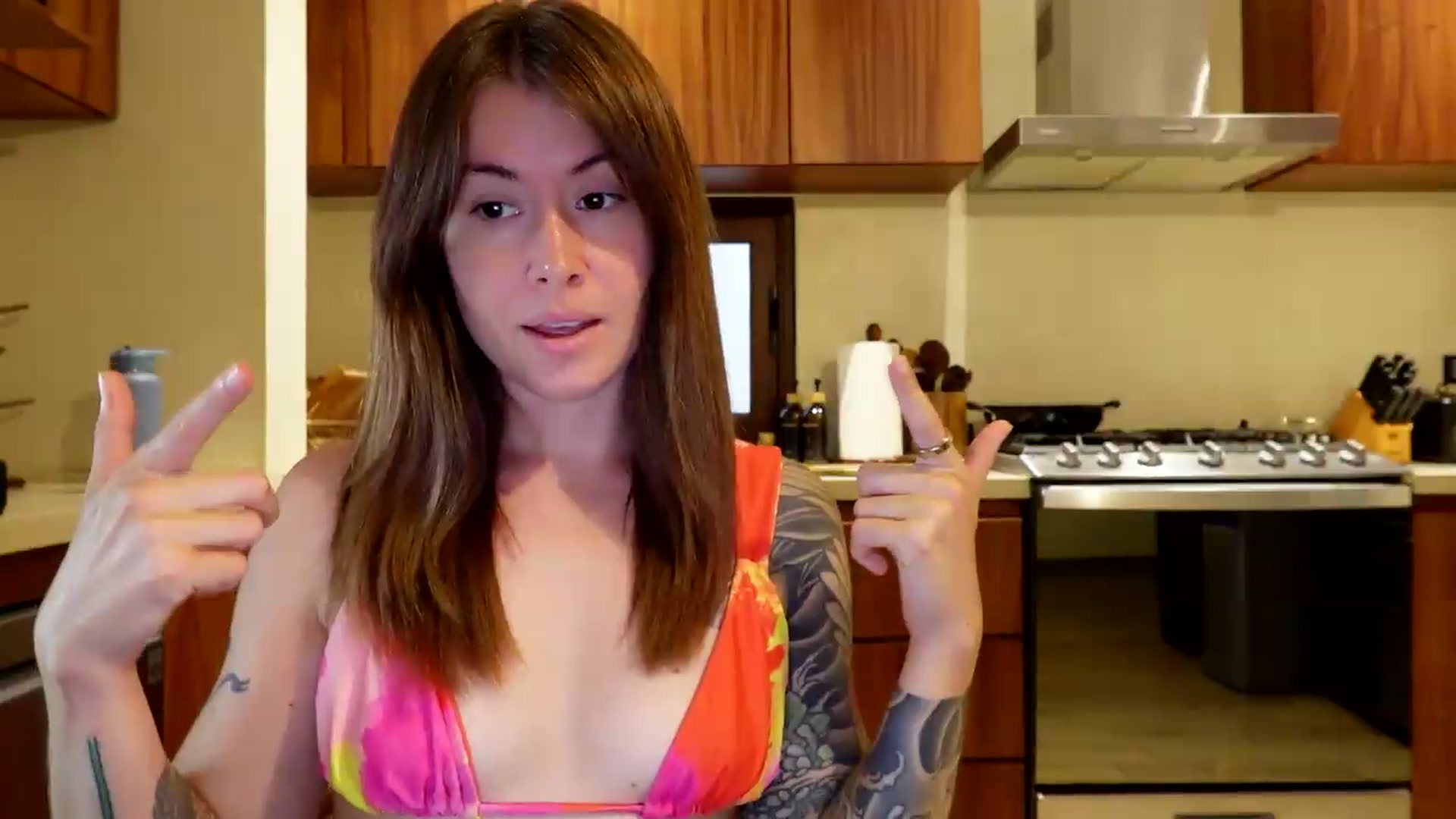 Gallery image thumbnail from ImperialKiss's myfreecams stream on, 08/08/2026, 22:28 image 4 of 20