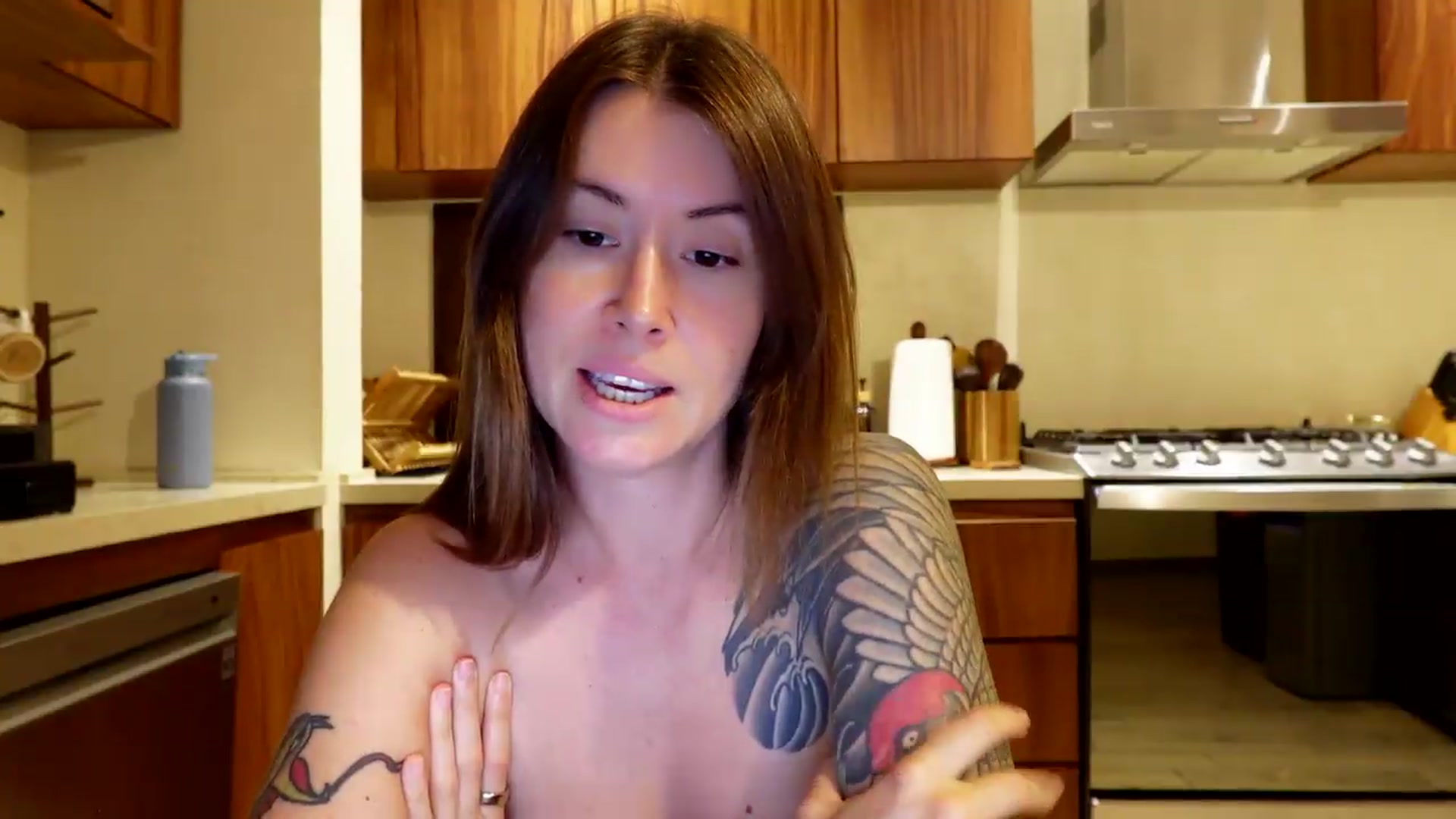 Gallery image thumbnail from ImperialKiss's myfreecams stream on, 08/09/2026, 03:58 image 2 of 20