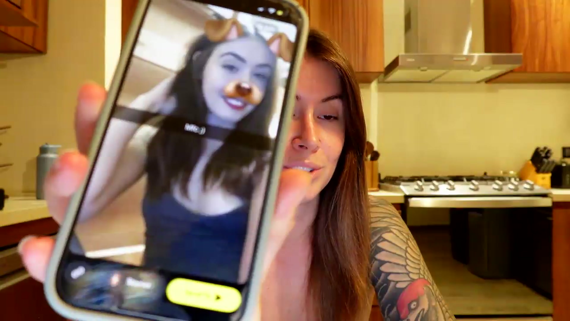 Gallery image thumbnail from ImperialKiss's myfreecams stream on, 08/09/2026, 04:50 image 2 of 20