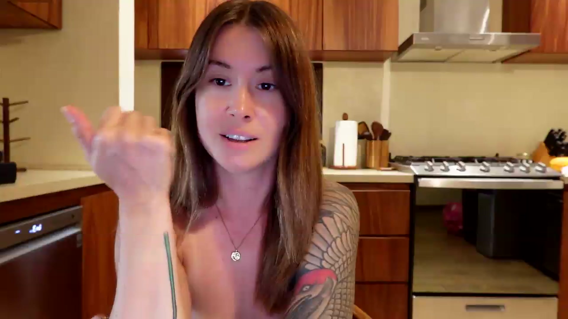 Gallery image thumbnail from ImperialKiss's myfreecams stream on, 08/16/2026, 20:23 image 9 of 20