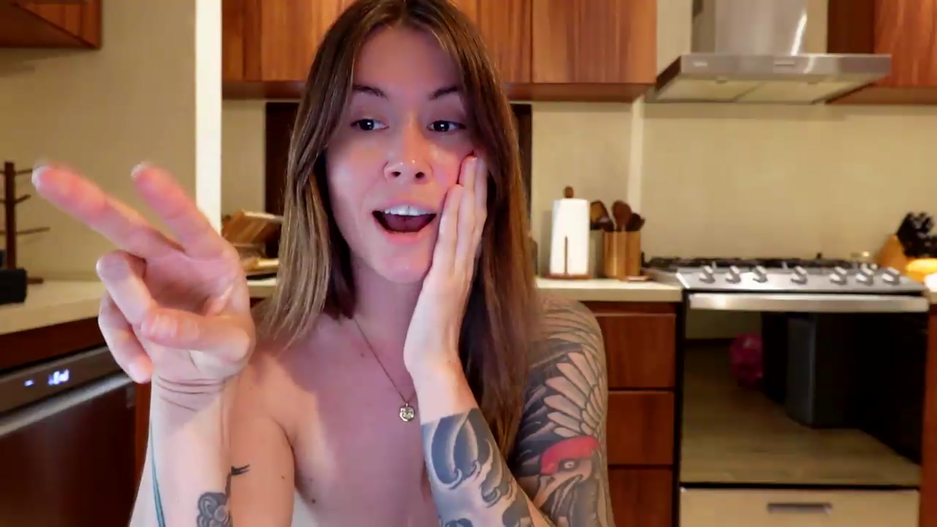 Gallery image thumbnail from ImperialKiss's myfreecams stream on, 08/16/2026, 20:23 image 8 of 20