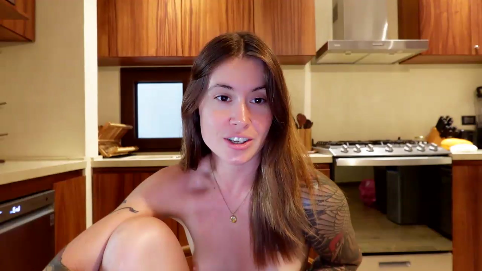 Gallery image thumbnail from ImperialKiss's myfreecams stream on, 08/16/2026, 22:10 image 10 of 20
