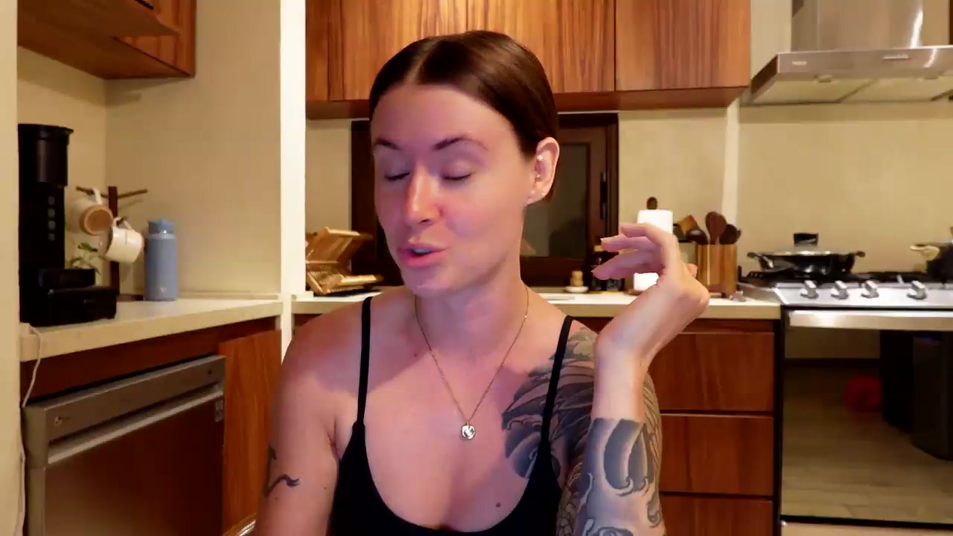 Gallery image thumbnail from ImperialKiss's myfreecams stream on, 08/18/2026, 02:42 image 6 of 20