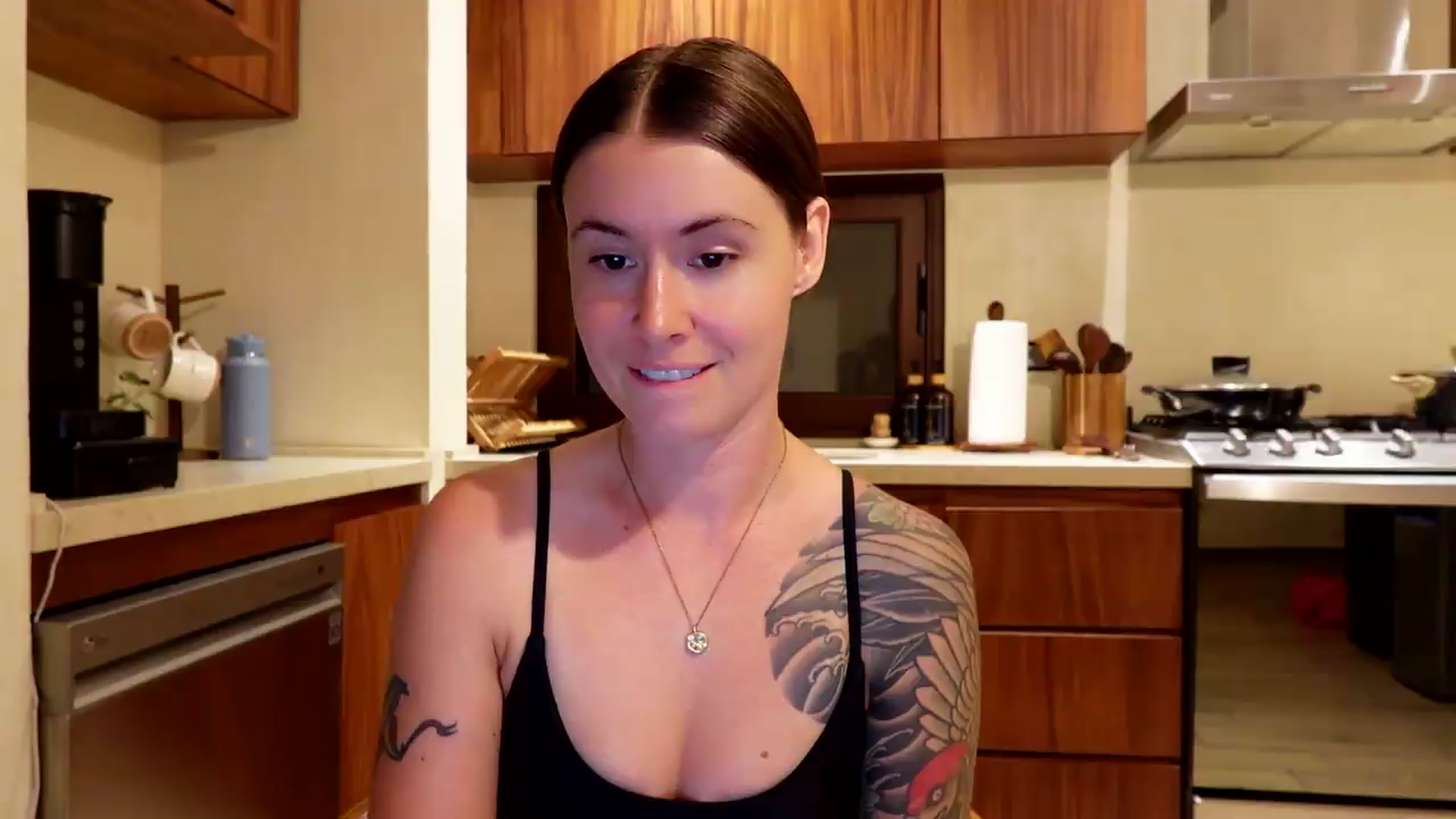 Gallery image thumbnail from ImperialKiss's myfreecams stream on, 08/18/2026, 02:42 image 8 of 20