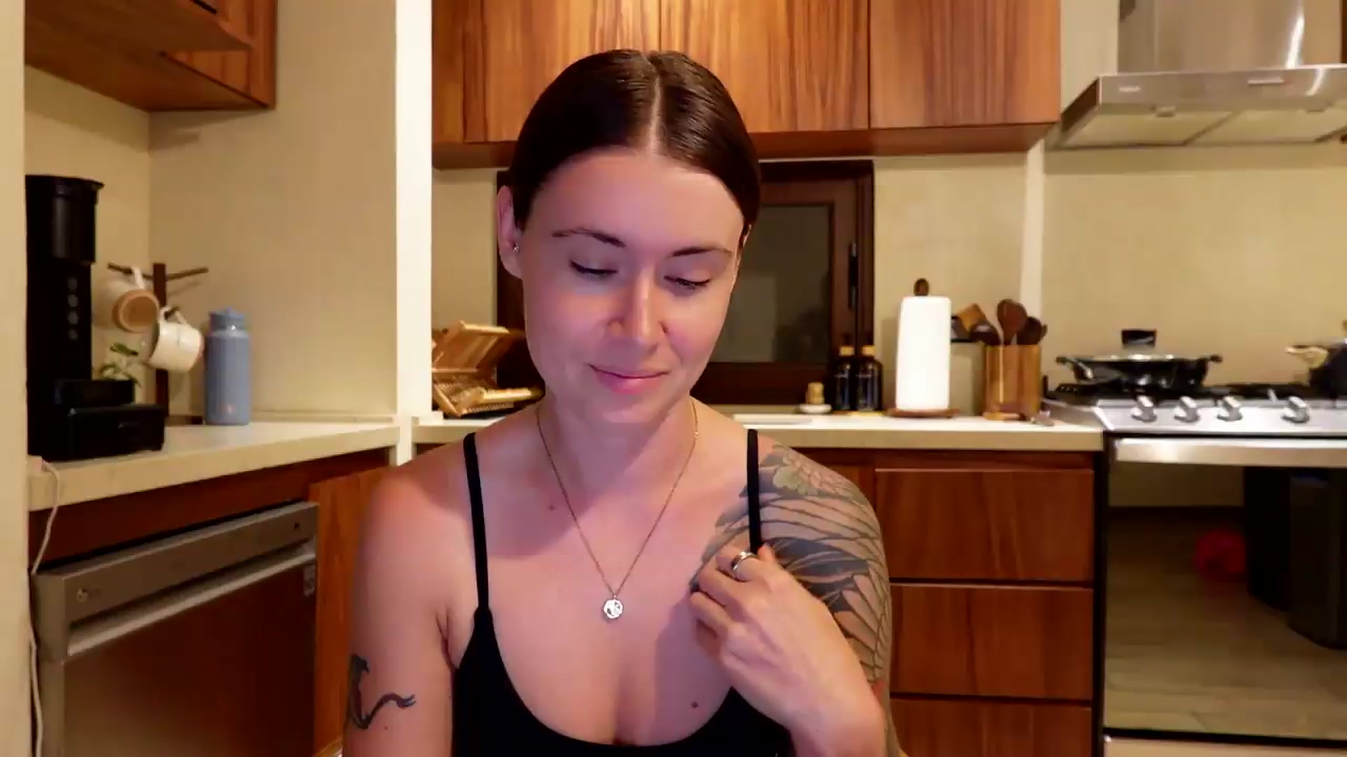 Gallery image thumbnail from ImperialKiss's myfreecams stream on, 08/18/2026, 02:42 image 7 of 20