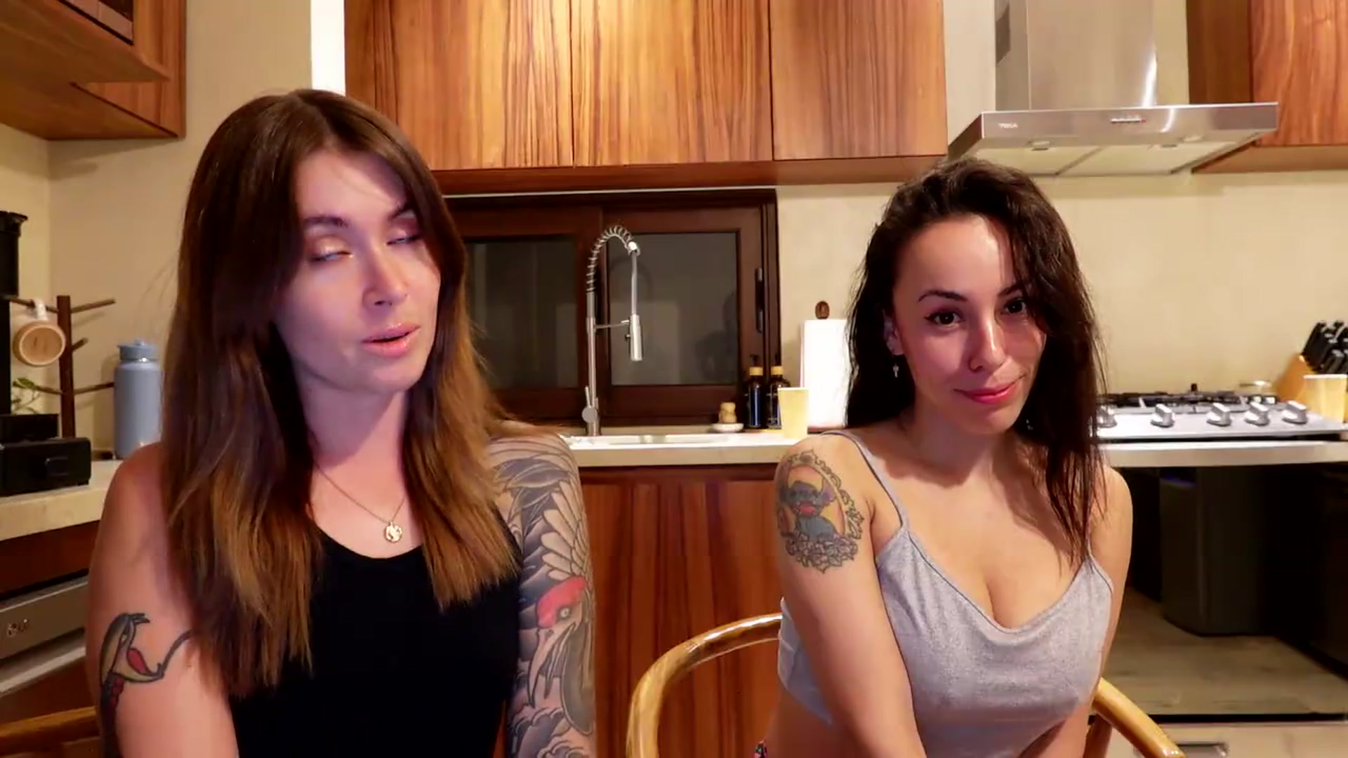 Gallery image thumbnail from ImperialKiss's myfreecams stream on, 08/20/2026, 02:09 image 12 of 20