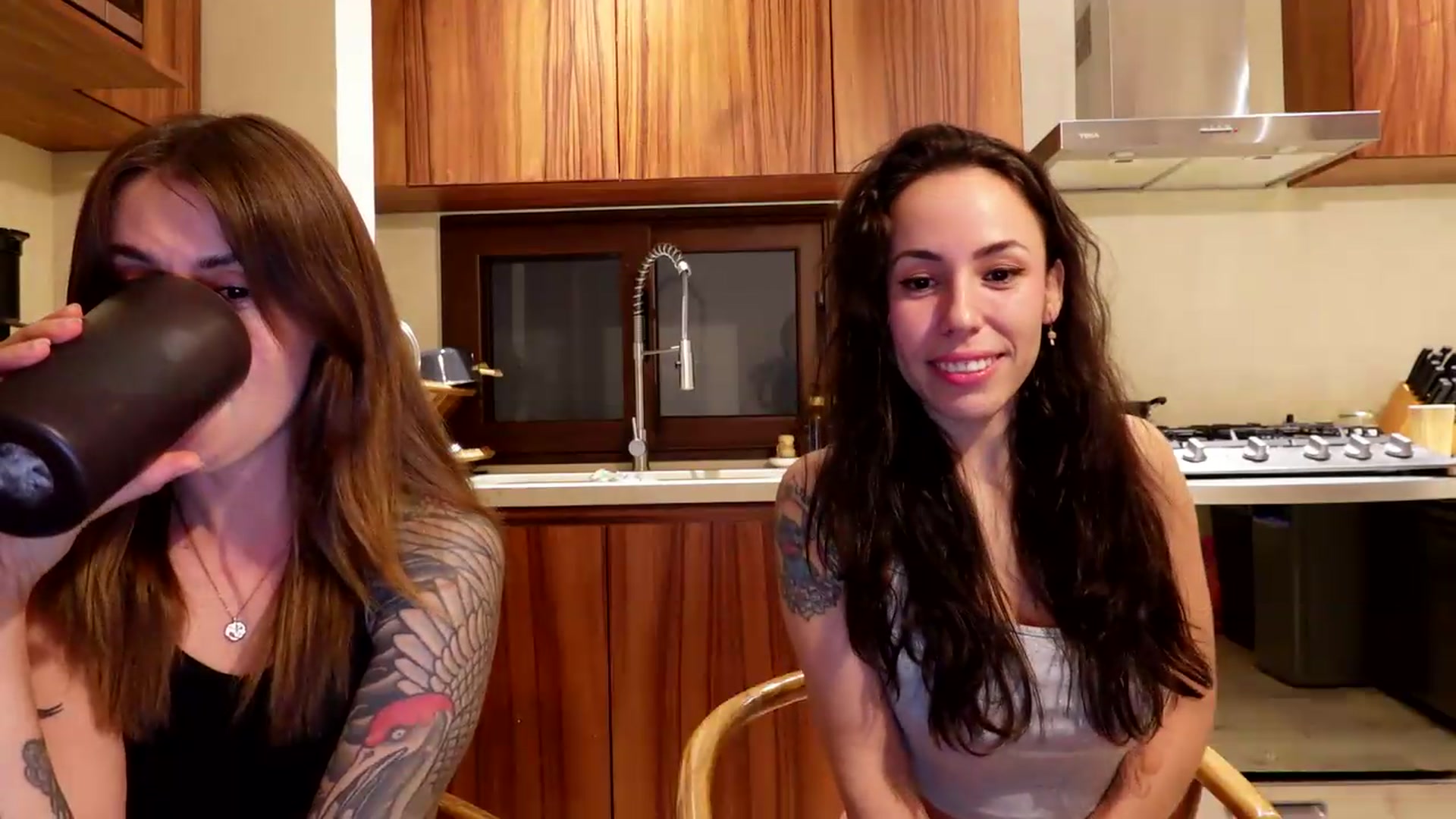 Gallery image thumbnail from ImperialKiss's myfreecams stream on, 08/20/2026, 02:09 image 7 of 20