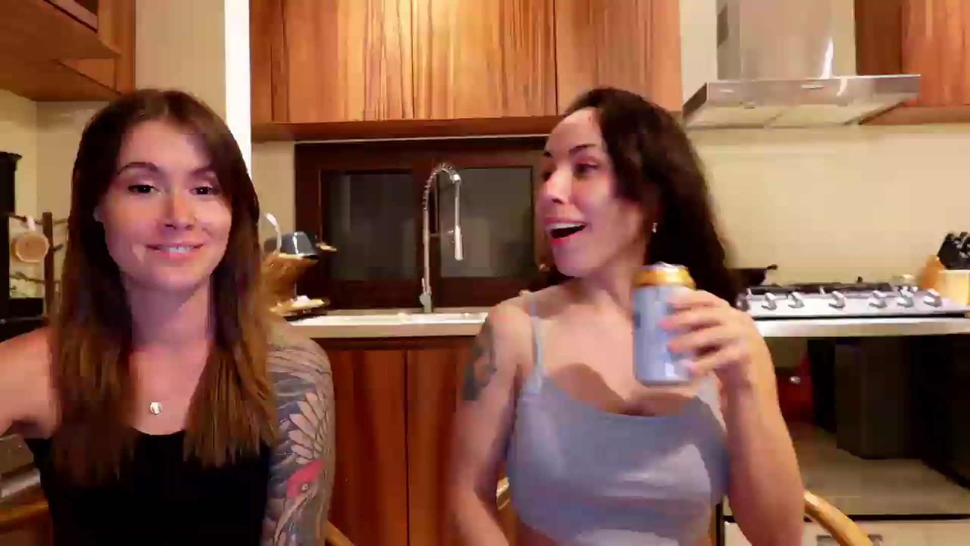 Gallery image thumbnail from ImperialKiss's myfreecams stream on, 08/20/2026, 04:19 image 2 of 20