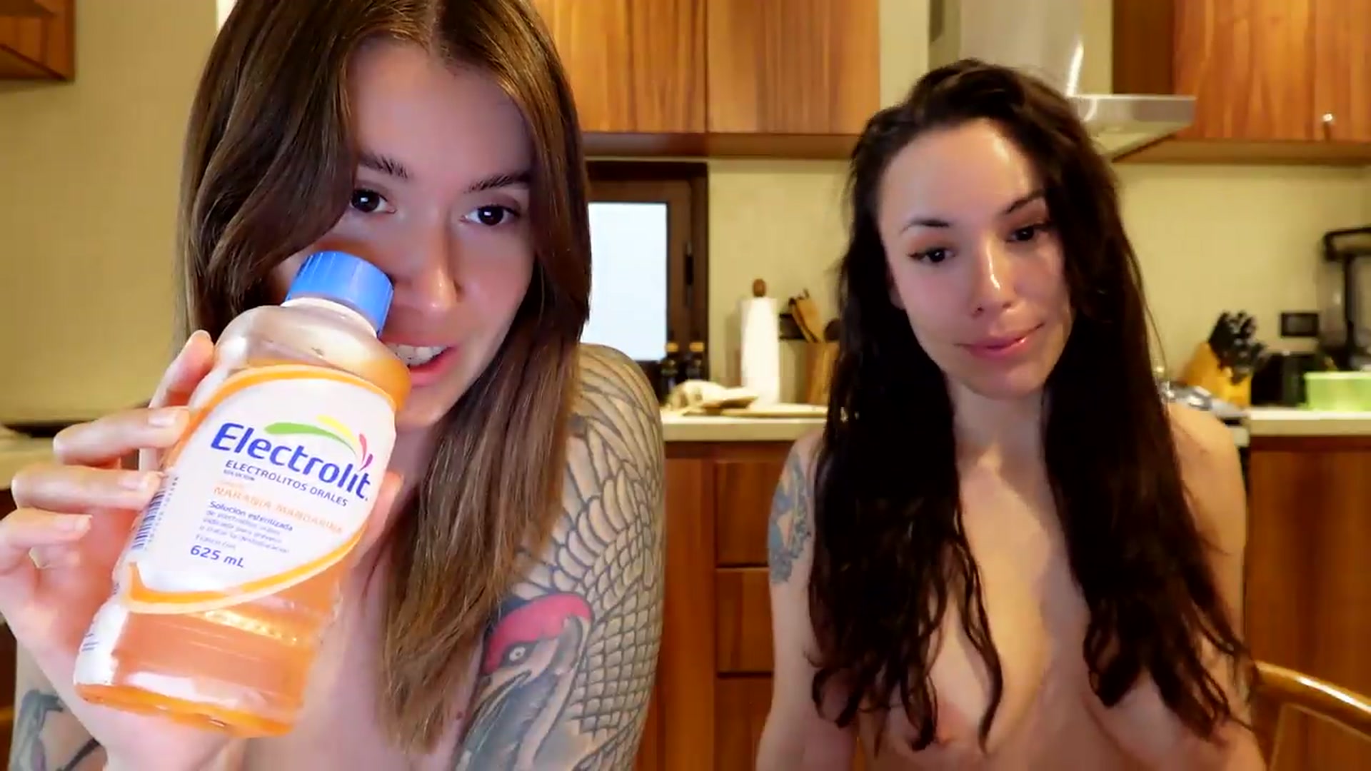 Gallery image thumbnail from ImperialKiss's myfreecams stream on, 08/23/2026, 22:11 image 5 of 20