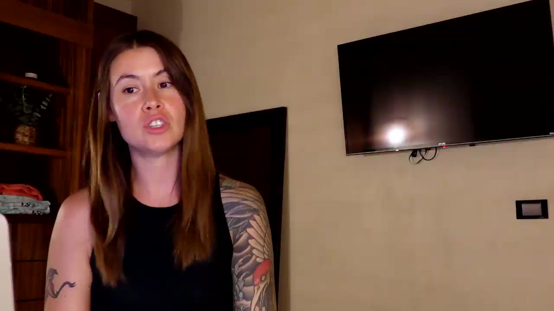 Gallery image thumbnail from ImperialKiss's myfreecams stream on, 08/26/2026, 02:49 image 1 of 20