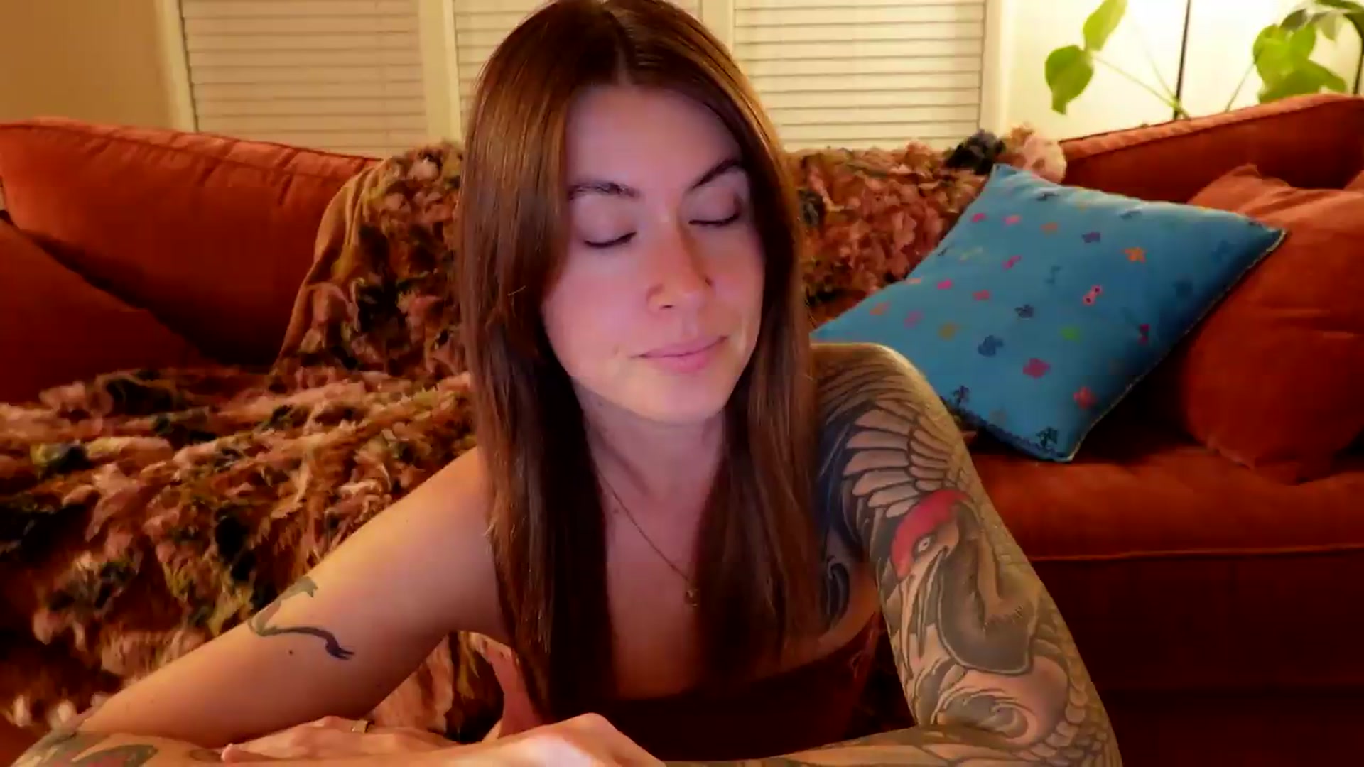 Gallery image thumbnail from ImperialKiss's myfreecams stream on, 09/05/2026, 07:00 image 9 of 20