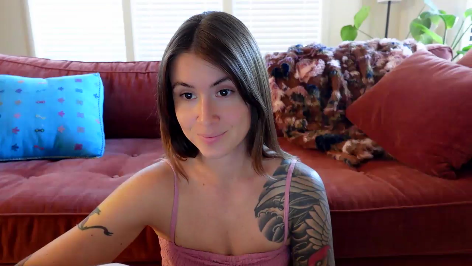 Gallery image thumbnail from ImperialKiss's myfreecams stream on, 09/06/2026, 23:07 image 12 of 20