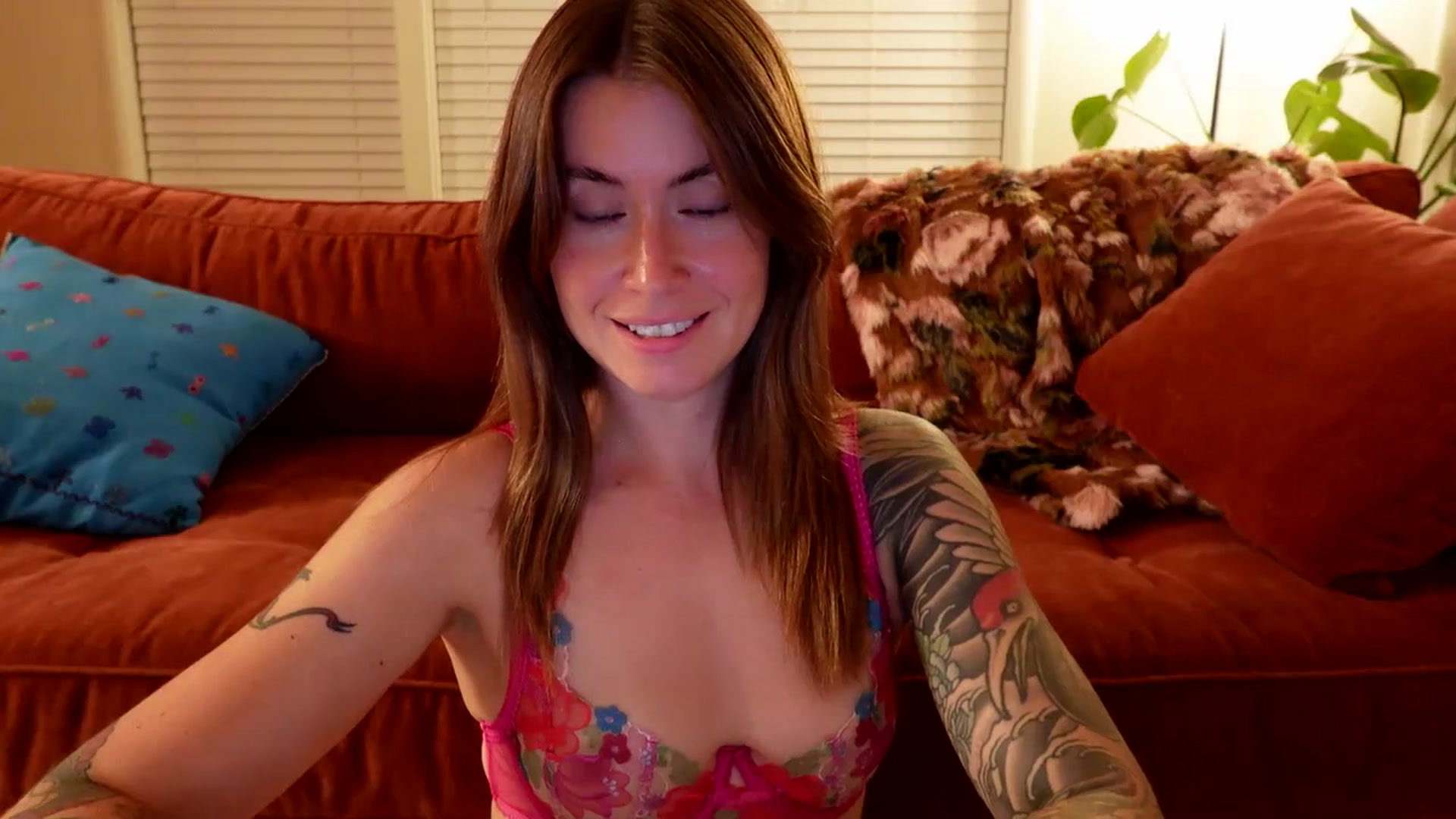 Gallery image thumbnail from ImperialKiss's myfreecams stream on, 09/09/2026, 05:37 image 16 of 20