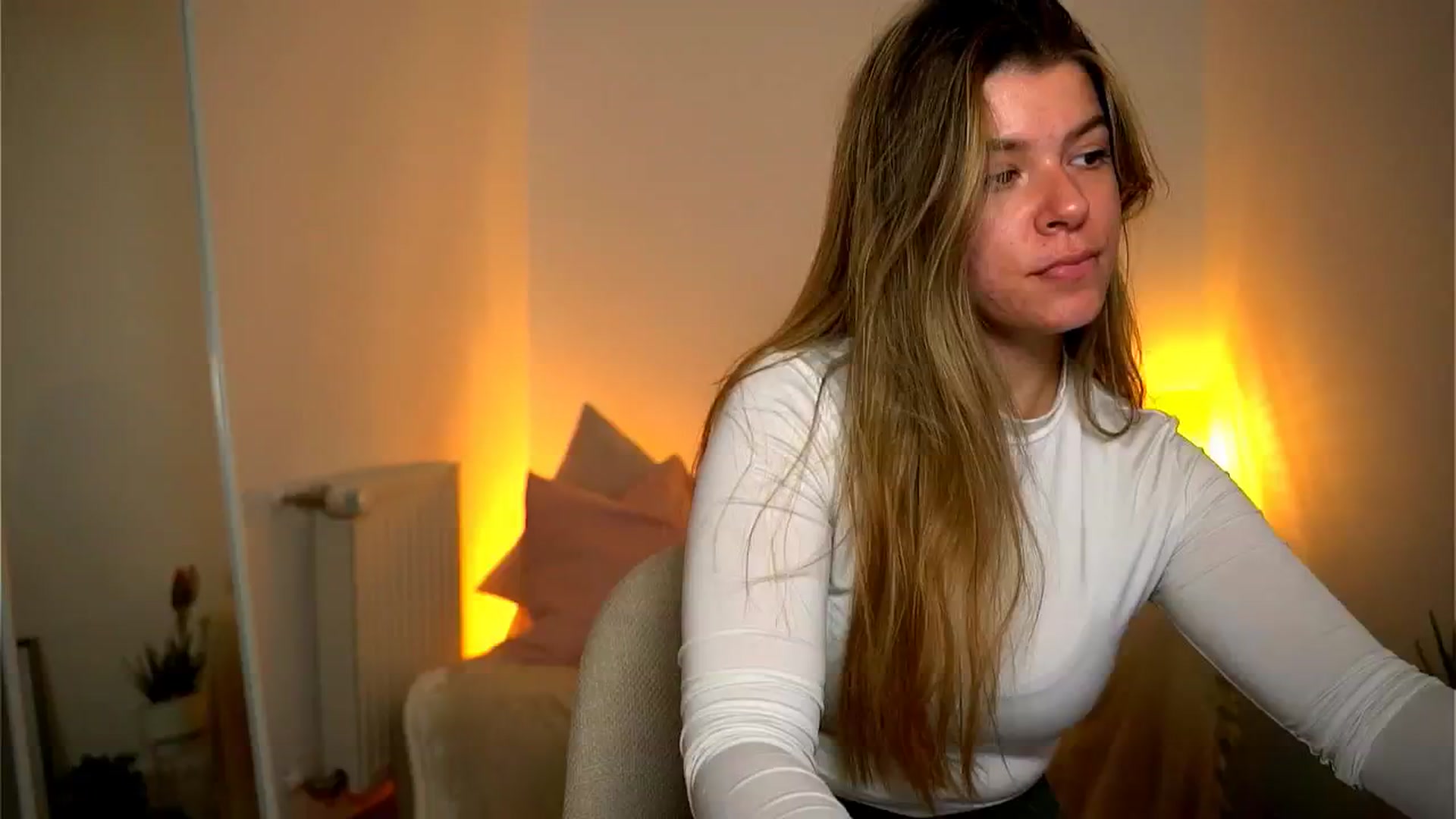 Gallery image thumbnail from Imsofia___'s myfreecams stream on, 09/28/2024, 13:47 image 1 of 20