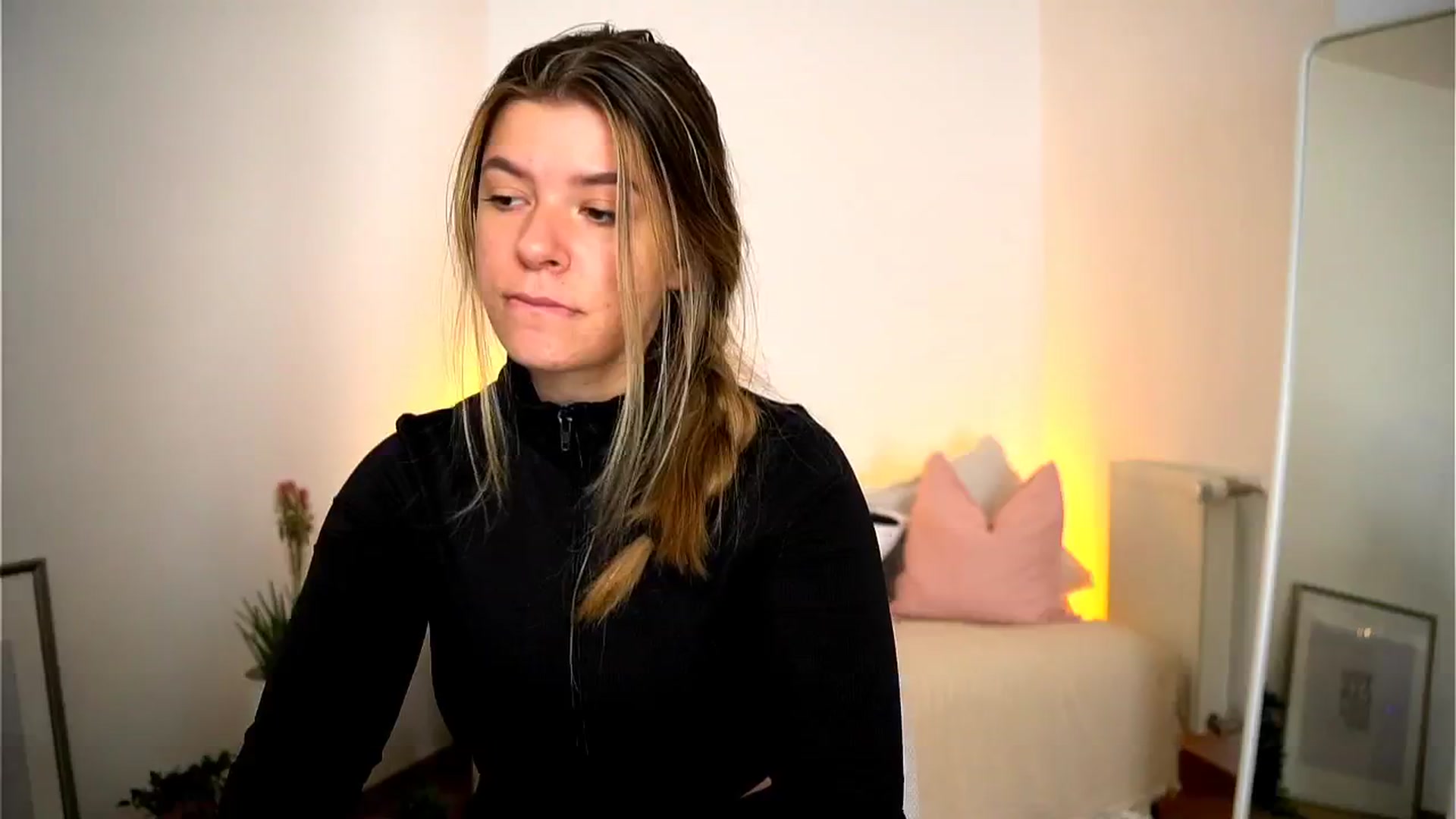 Gallery image thumbnail from Imsofia___'s myfreecams stream on, 09/29/2024, 12:00 image 10 of 20