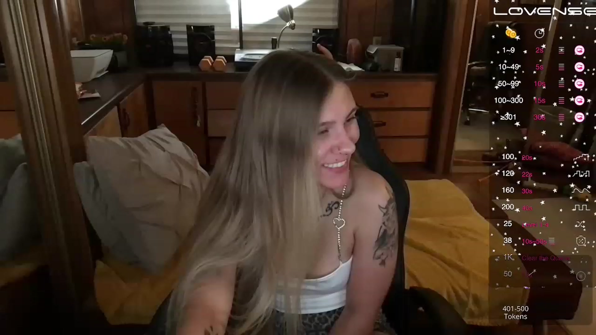 Gallery image thumbnail from Incognitobabe's myfreecams stream on, 11/23/2022, 04:58 image 20 of 20