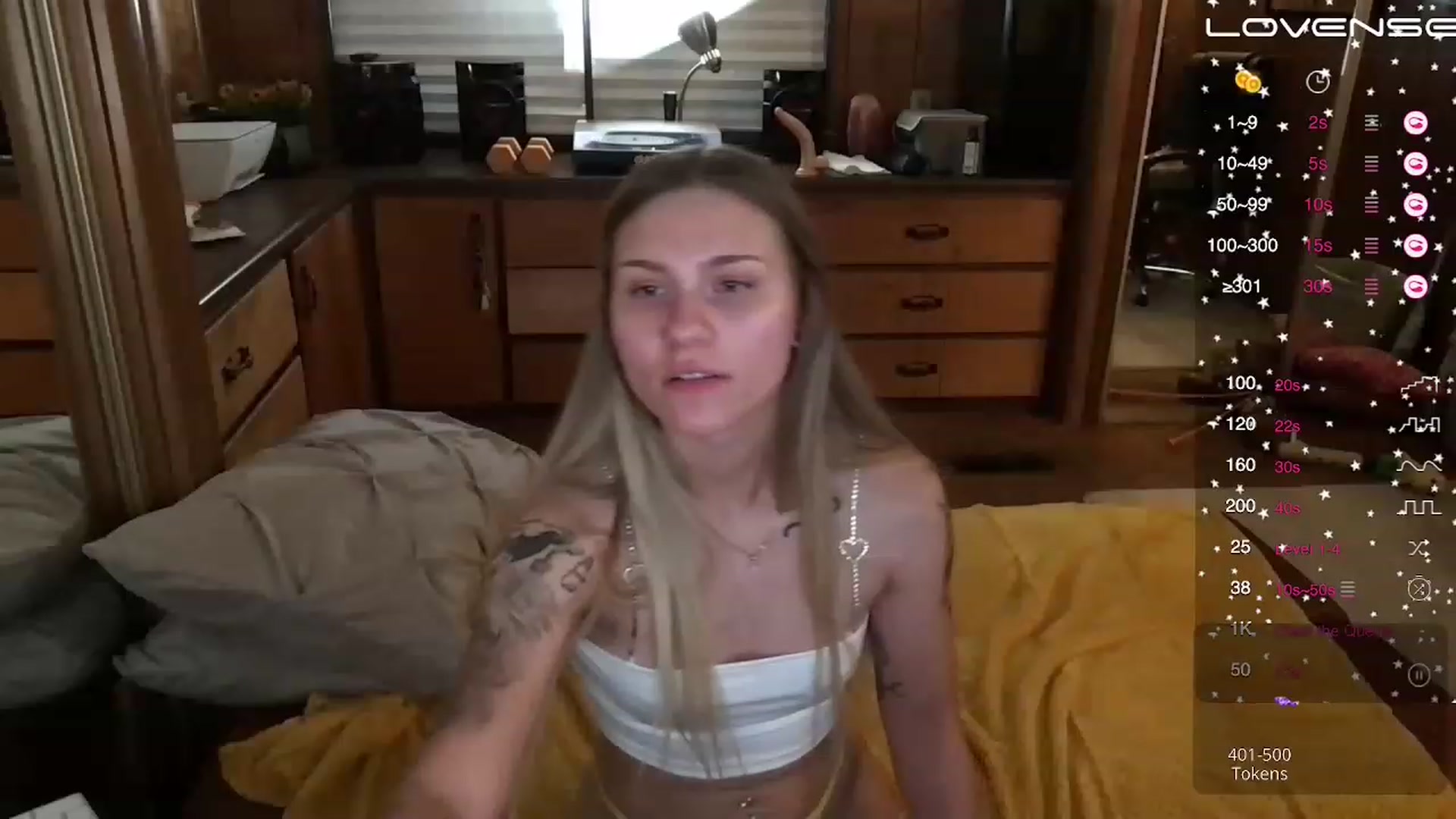 Gallery image thumbnail from Incognitobabe's myfreecams stream on, 11/23/2022, 06:33 image 19 of 20