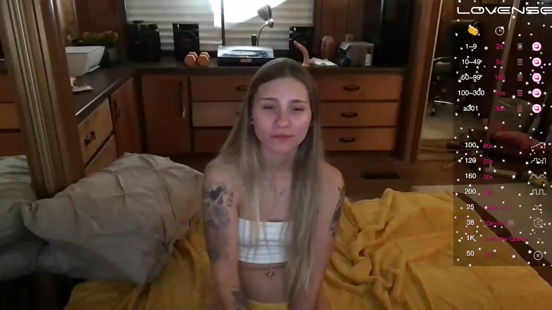Gallery image thumbnail from Incognitobabe's myfreecams stream on, 11/23/2022, 08:10 image 17 of 20