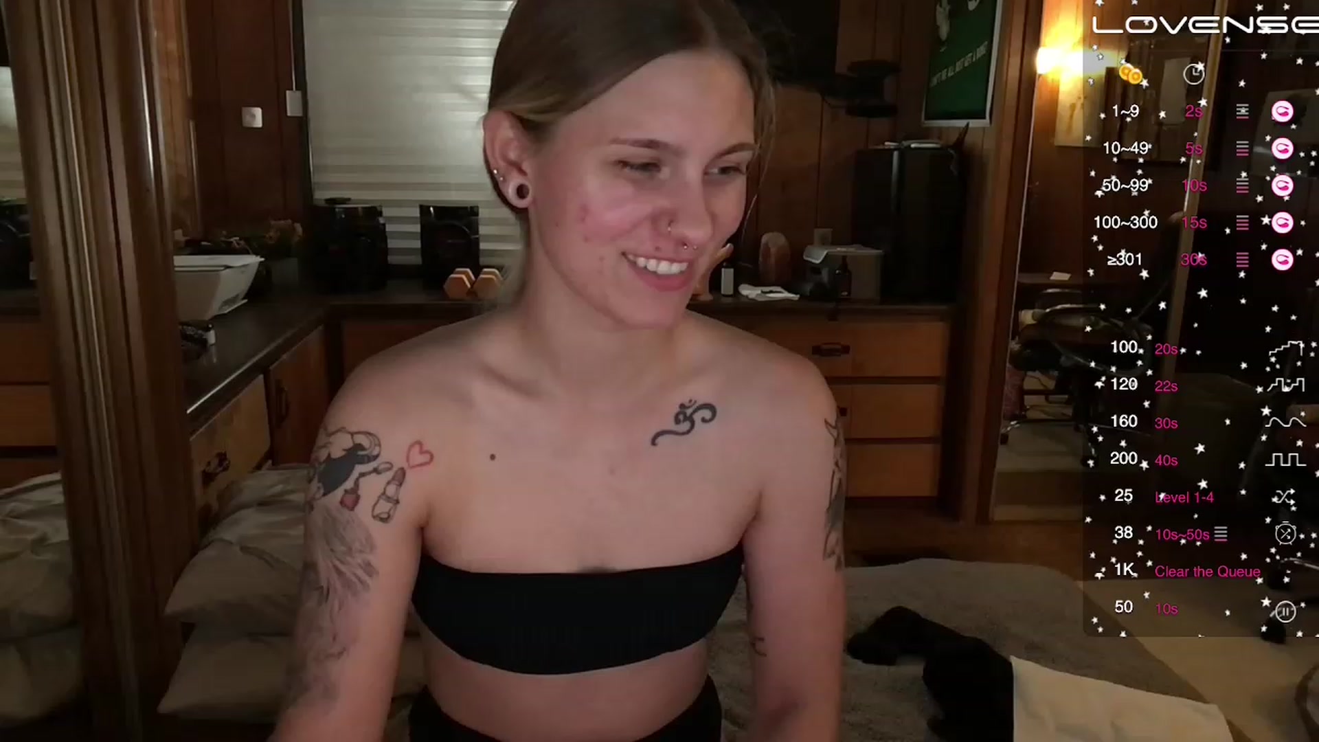 Gallery image thumbnail from Incognitobabe's myfreecams stream on, 11/26/2022, 09:12 image 12 of 20