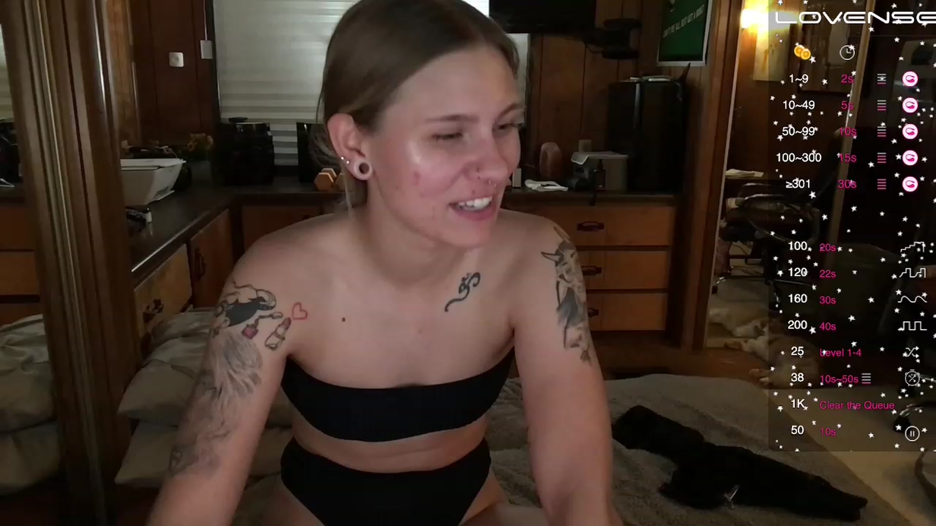 Gallery image thumbnail from Incognitobabe's myfreecams stream on, 11/26/2022, 09:12 image 5 of 20
