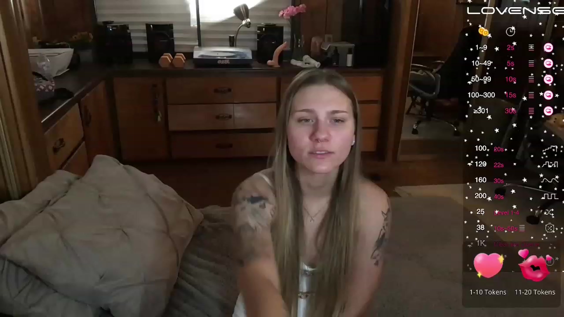 Gallery image thumbnail from Incognitobabe's myfreecams stream on, 11/27/2022, 08:51 image 15 of 20
