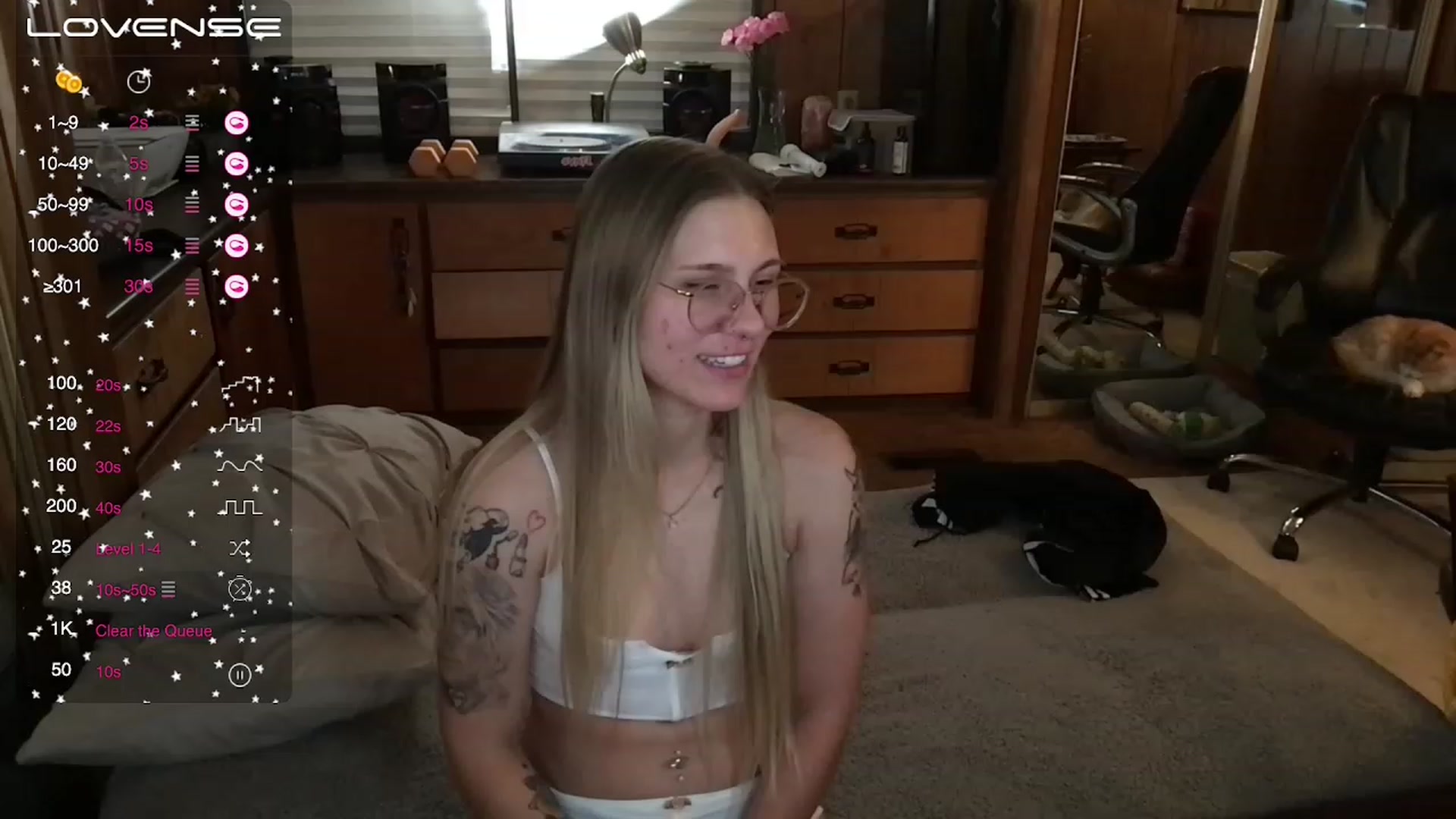 Gallery image thumbnail from Incognitobabe's myfreecams stream on, 11/27/2022, 11:42 image 2 of 20