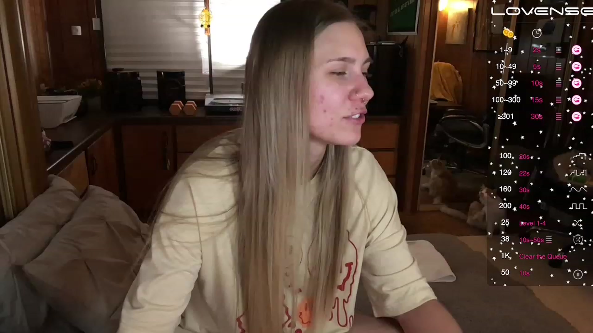 Gallery image thumbnail from Incognitobabe's myfreecams stream on, 11/28/2022, 01:43 image 1 of 20