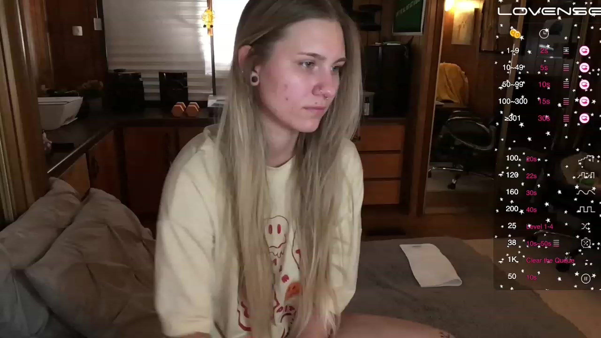 Gallery image thumbnail from Incognitobabe's myfreecams stream on, 11/28/2022, 01:43 image 20 of 20