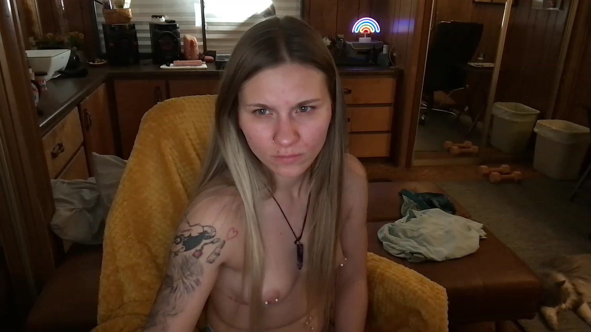 Gallery image thumbnail from Incognitobabe's myfreecams stream on, 01/01/2023, 13:03 image 14 of 20