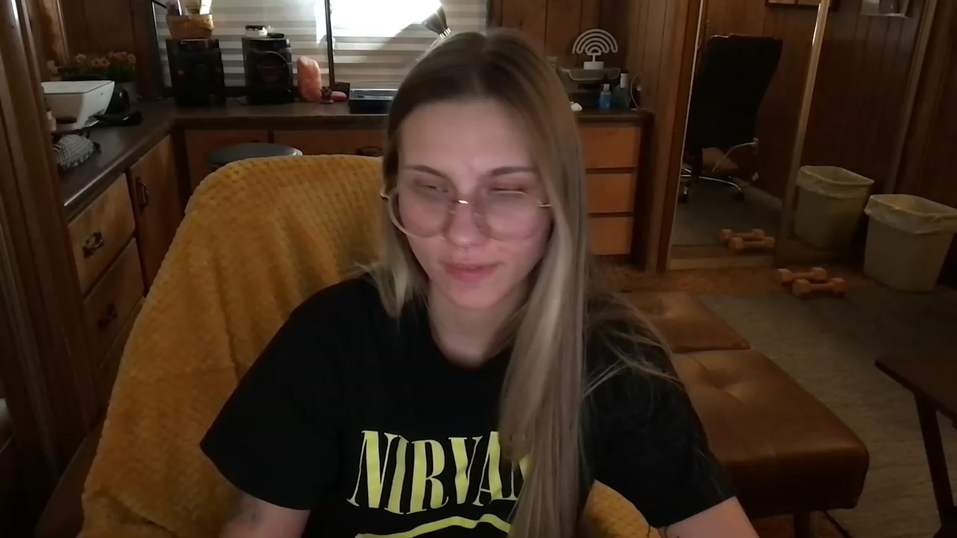 Gallery image thumbnail from Incognitobabe's myfreecams stream on, 01/02/2023, 12:22 image 7 of 20