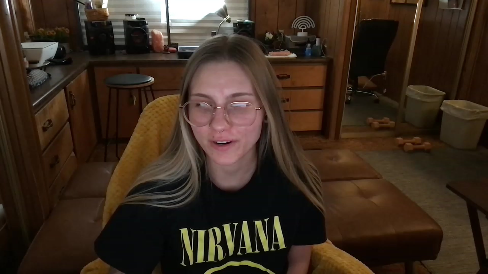 Gallery image thumbnail from Incognitobabe's myfreecams stream on, 01/02/2023, 12:22 image 10 of 20