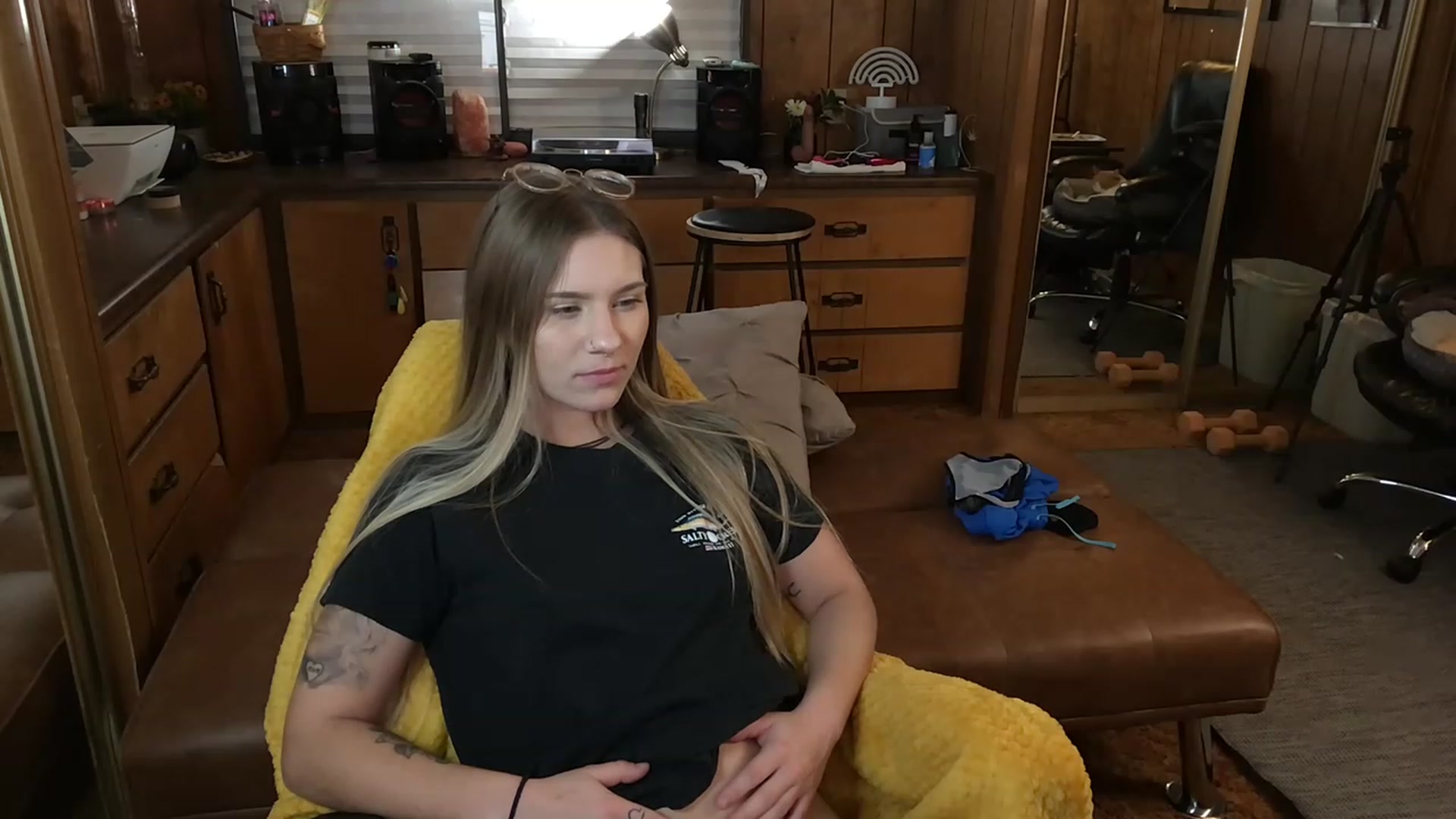 Gallery image thumbnail from Incognitobabe's myfreecams stream on, 01/08/2023, 12:19 image 18 of 20