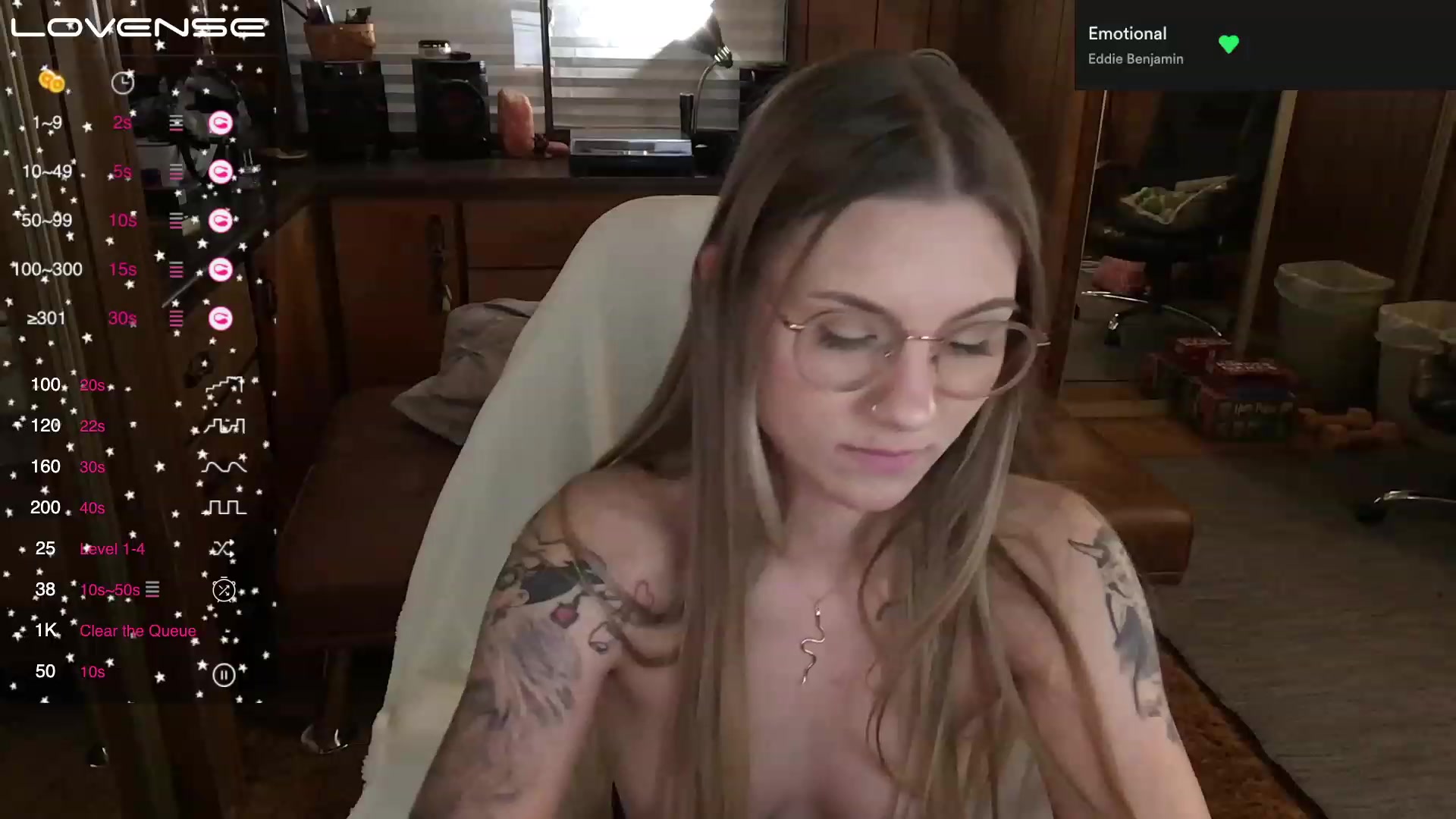 Gallery image thumbnail from Incognitobabe's myfreecams stream on, 02/12/2023, 12:31 image 11 of 20