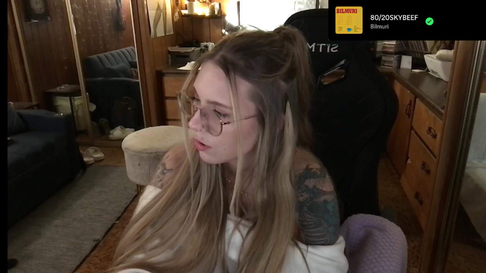 Gallery image thumbnail from Incognitobabe's myfreecams stream on, 12/26/2024, 11:18 image 3 of 20