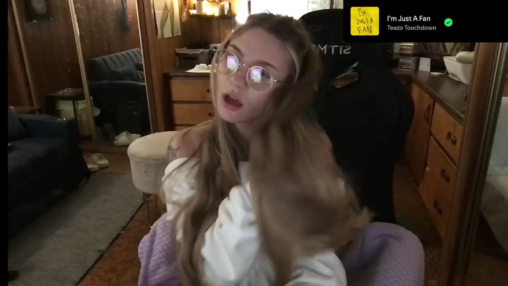 Gallery image thumbnail from Incognitobabe's myfreecams stream on, 12/26/2024, 11:18 image 1 of 20