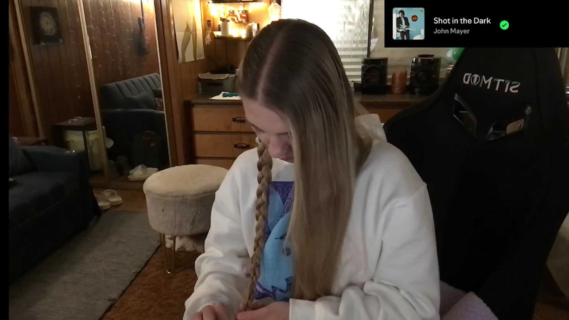 Gallery image thumbnail from Incognitobabe's myfreecams stream on, 12/26/2024, 11:18 image 18 of 20