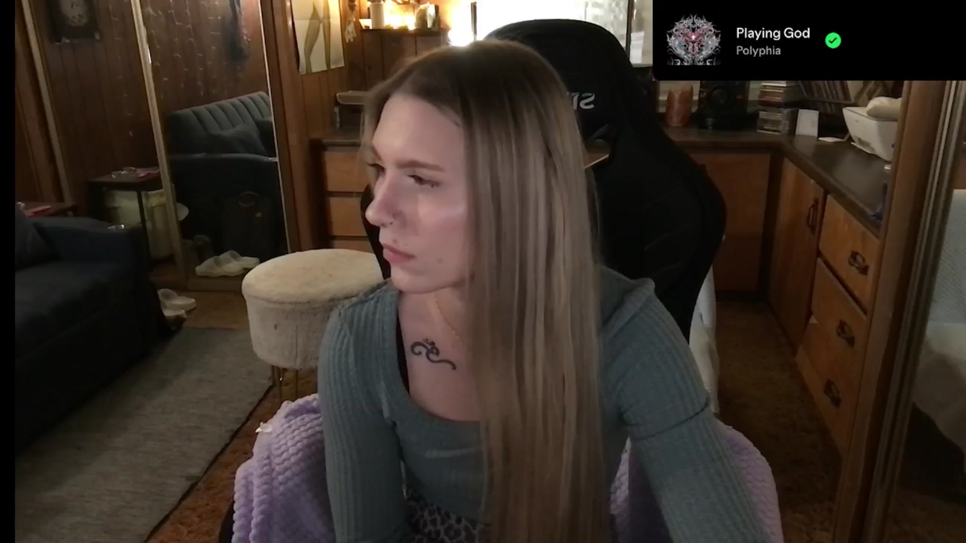 Gallery image thumbnail from Incognitobabe's myfreecams stream on, 12/28/2024, 09:28 image 11 of 20