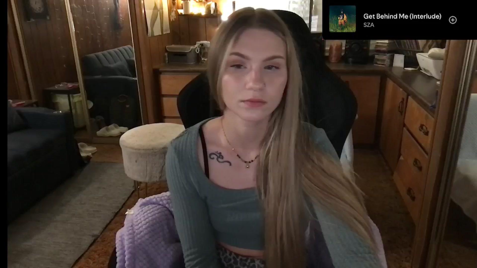 Gallery image thumbnail from Incognitobabe's myfreecams stream on, 12/28/2024, 09:28 image 5 of 20