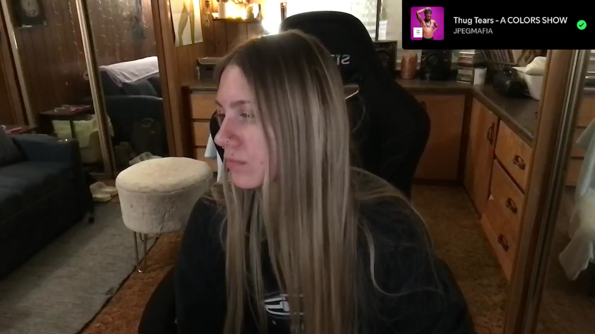 Gallery image thumbnail from Incognitobabe's myfreecams stream on, 12/30/2024, 10:17 image 20 of 20