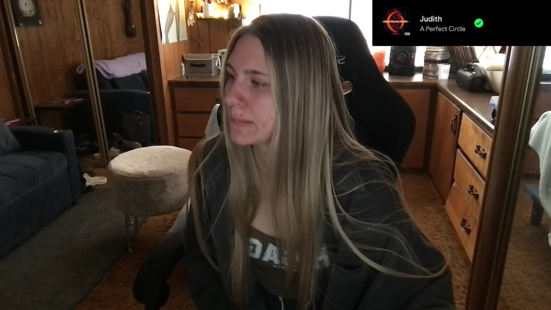 Gallery image thumbnail from Incognitobabe's myfreecams stream on, 12/31/2024, 20:55 image 8 of 20