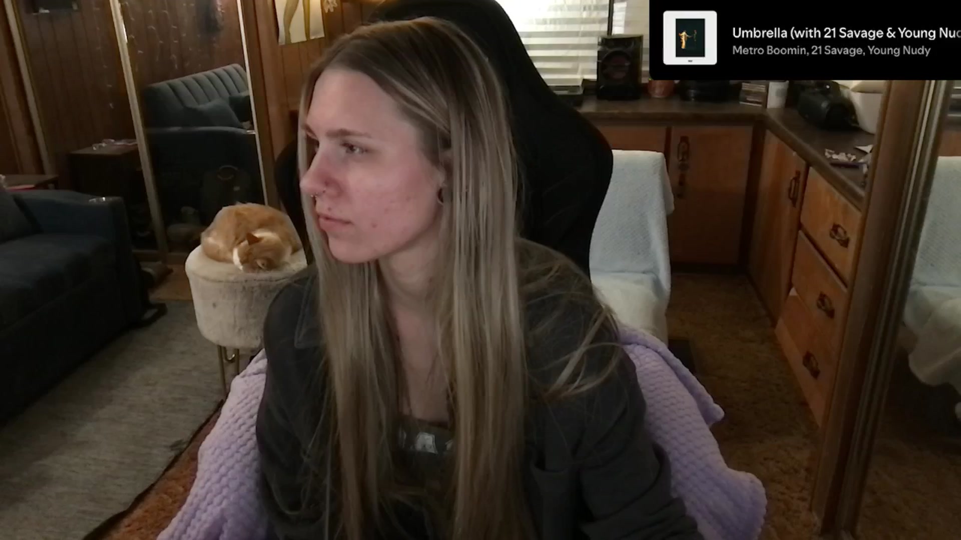 Gallery image thumbnail from Incognitobabe's myfreecams stream on, 01/01/2025, 12:24 image 6 of 20
