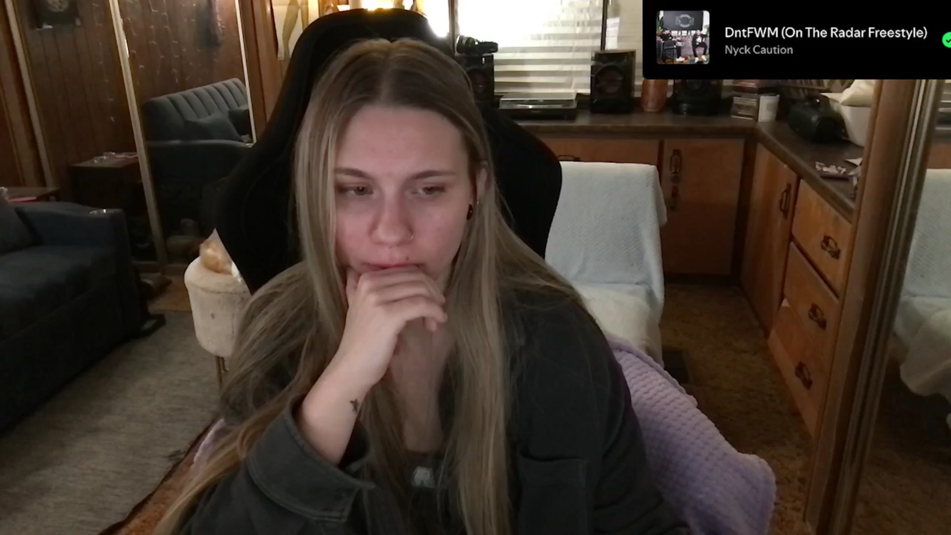 Gallery image thumbnail from Incognitobabe's myfreecams stream on, 01/01/2025, 12:24 image 19 of 20