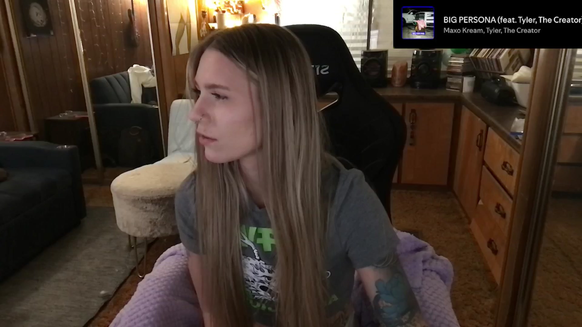 Gallery image thumbnail from Incognitobabe's myfreecams stream on, 01/05/2025, 13:14 image 12 of 20
