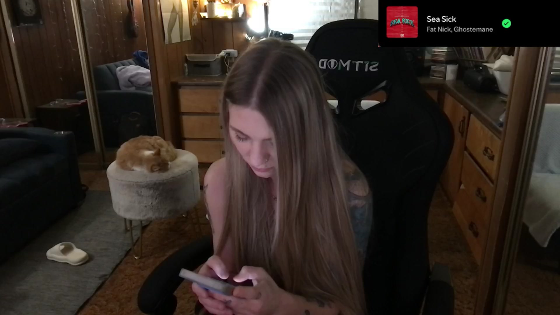 Gallery image thumbnail from Incognitobabe's myfreecams stream on, 01/06/2025, 10:27 image 5 of 20